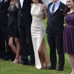 Lulus maxi dress size XS, worn once!! (Prom)